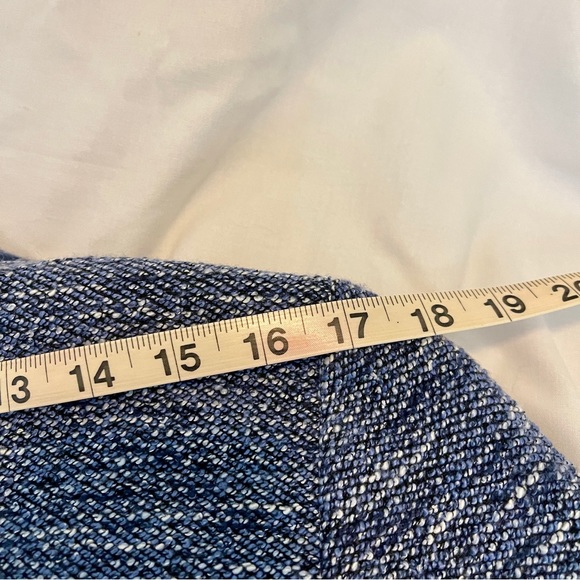 TALBOTS New With Tag Blue Boucle Blazer size 10 - Picture 13 of 15